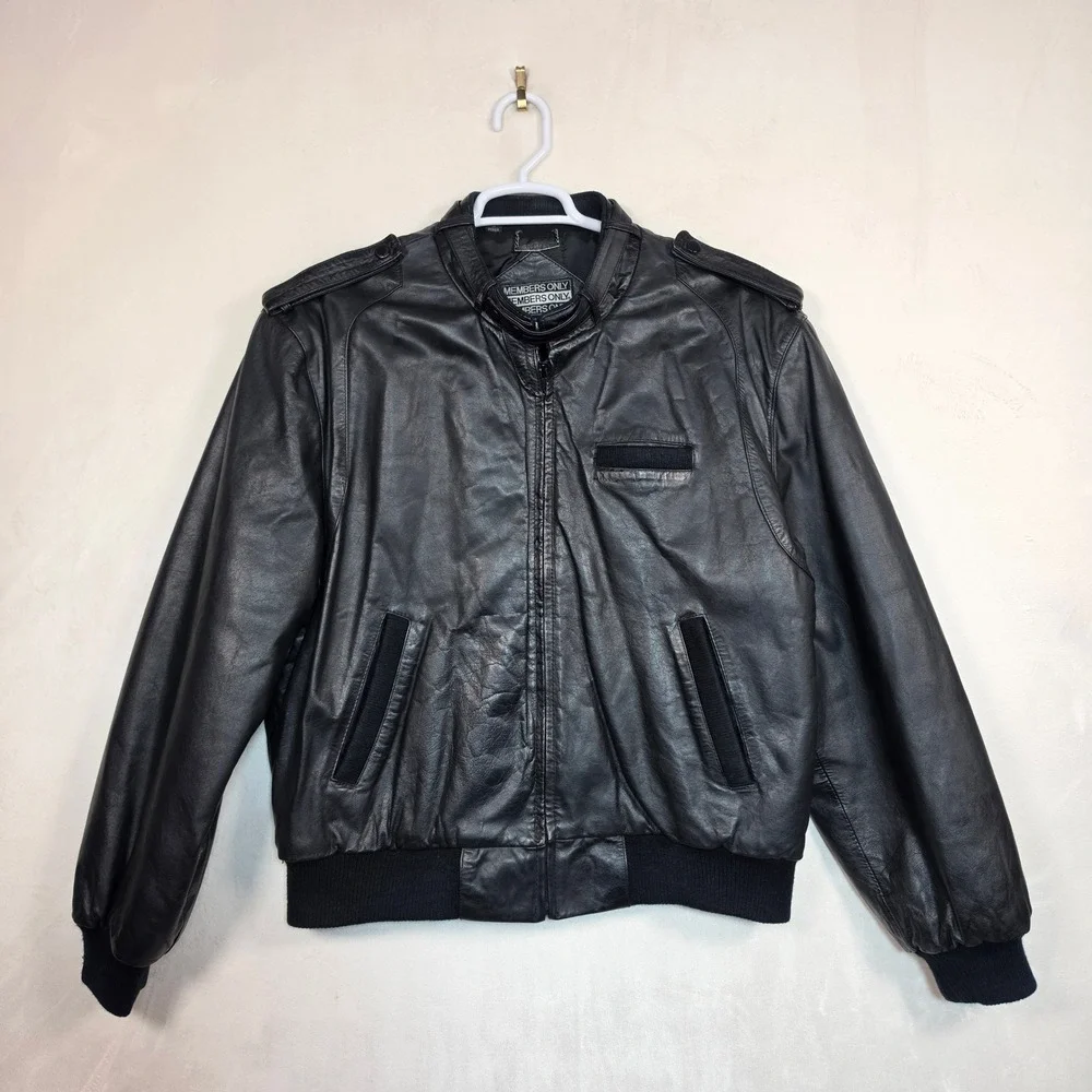 Vintage Members Only Leather Bomber Jacket Men's 44 Black 80s 90s  Quilted Racer